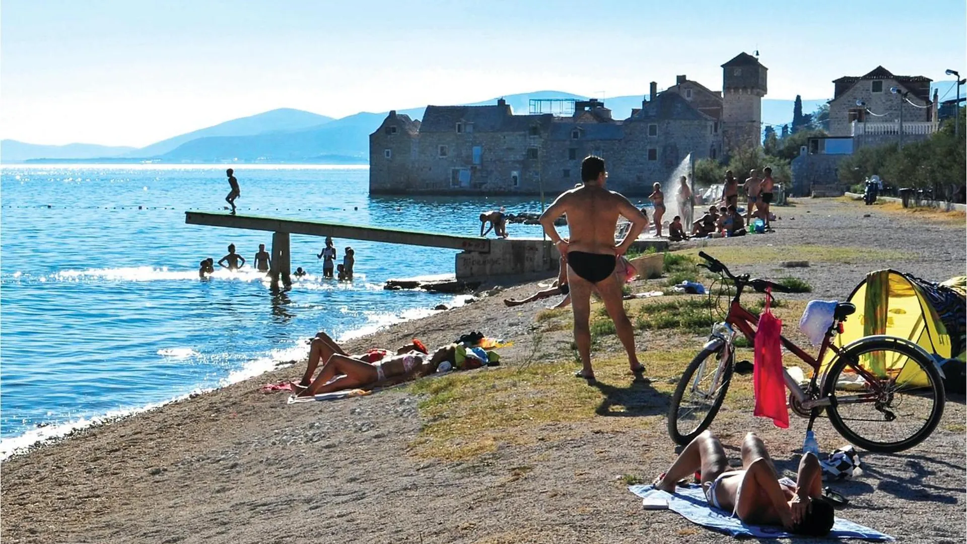 2 Bedroom Gorgeous Apartment In Kastel Gomilica Kastela Croatia